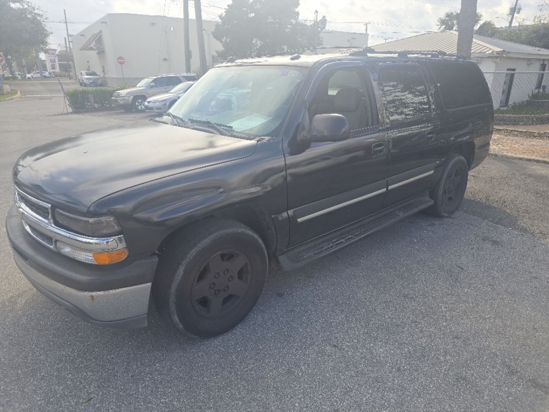 2004 Chevrolet Suburban 1500 LT