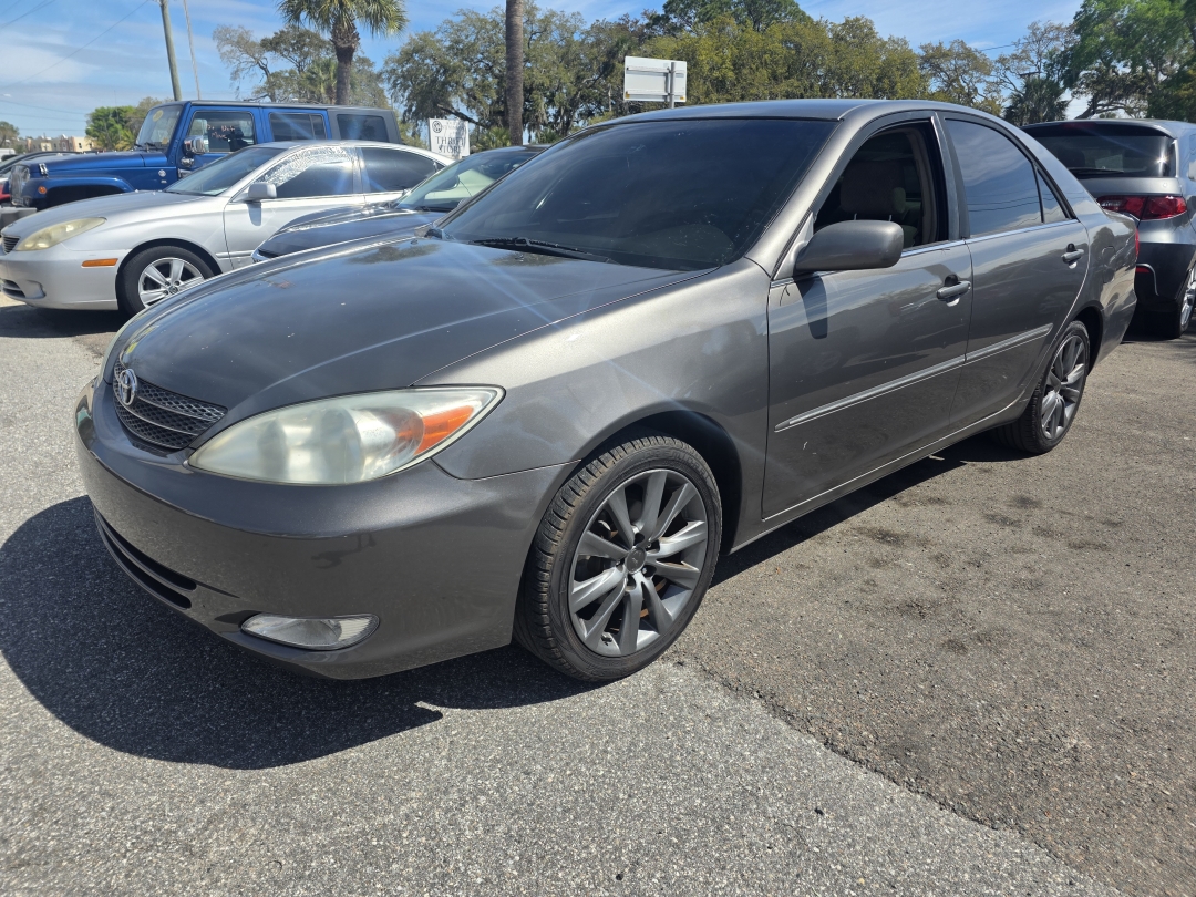 2003 Toyota Camry XLE