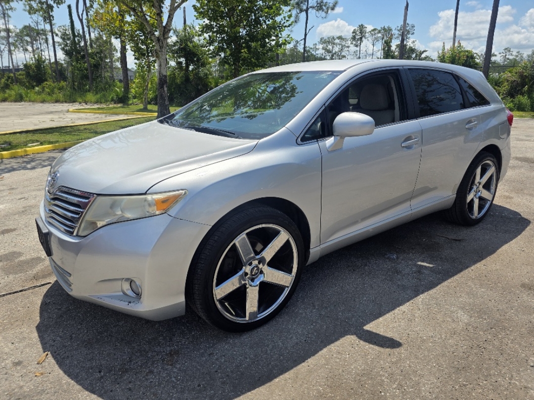 2012 Toyota Venza LE
